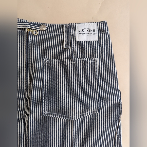 L.C. King Hickory Stripe Denim with Indigo Trim Skirt Size 30 - Picture 4 of 12